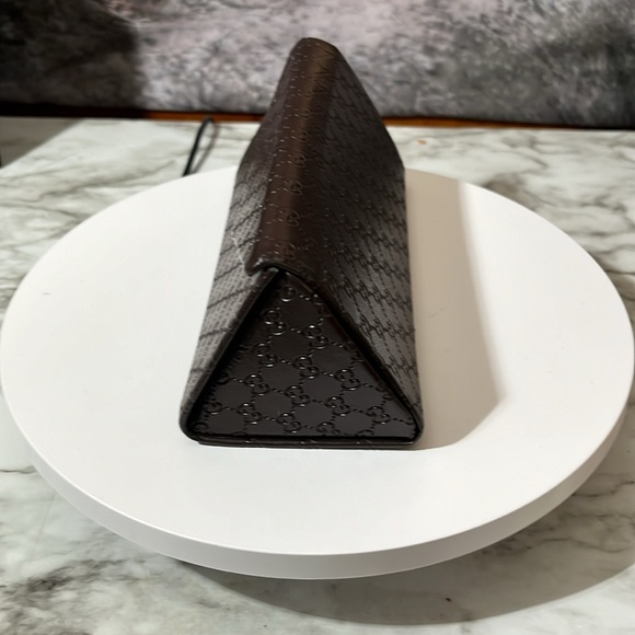 GUCCI BAMBOO SUNGLASSES WITH THE CASE. IN EXCELLENT USED CONDITION. - Picture 4 of 16